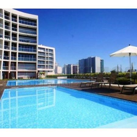 Charming Apartment With Balcony & Pool Lisbon Luaran gambar