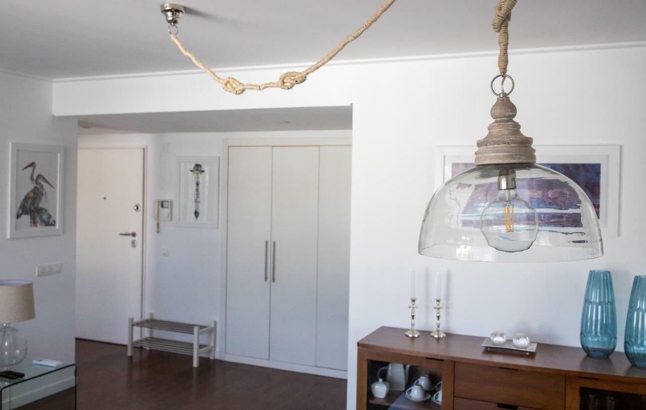 Charming Apartment With Balcony & Pool Lisbon Luaran gambar